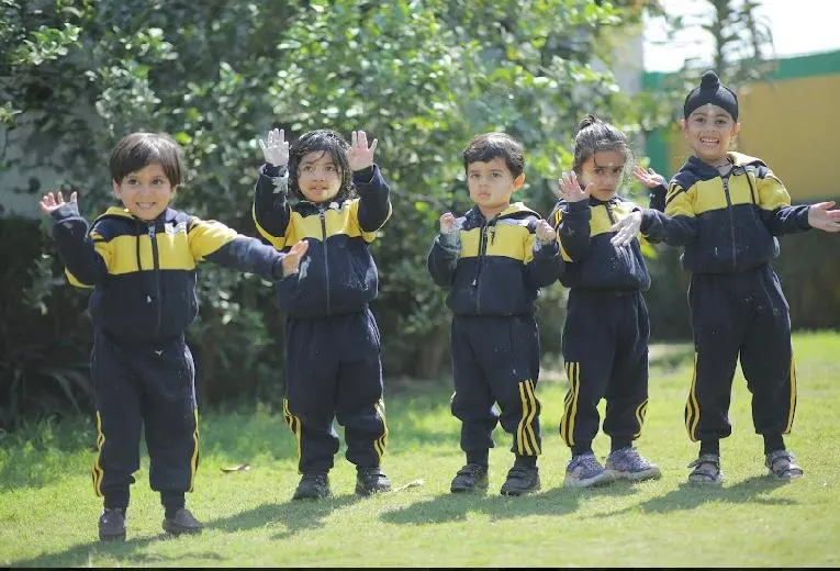 Children learning Vedic math